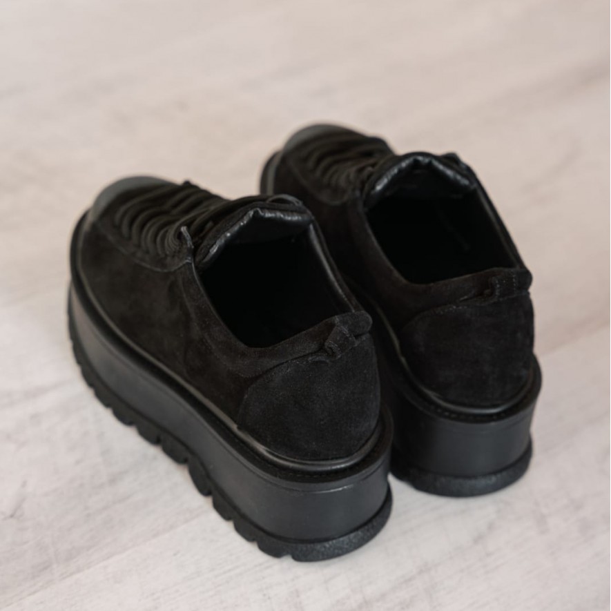 *. Sneakers - Medellin - Velur Black